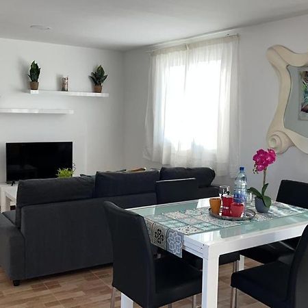Apartamento Marae คอร์ราเลโฮ ภายนอก รูปภาพ